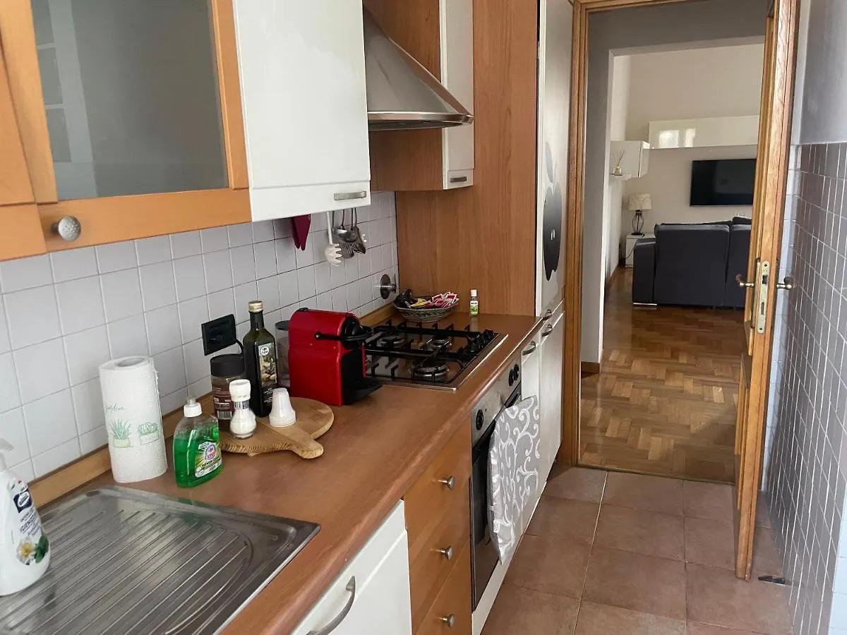 A Due Passi Da San Pietro Apartment Rome