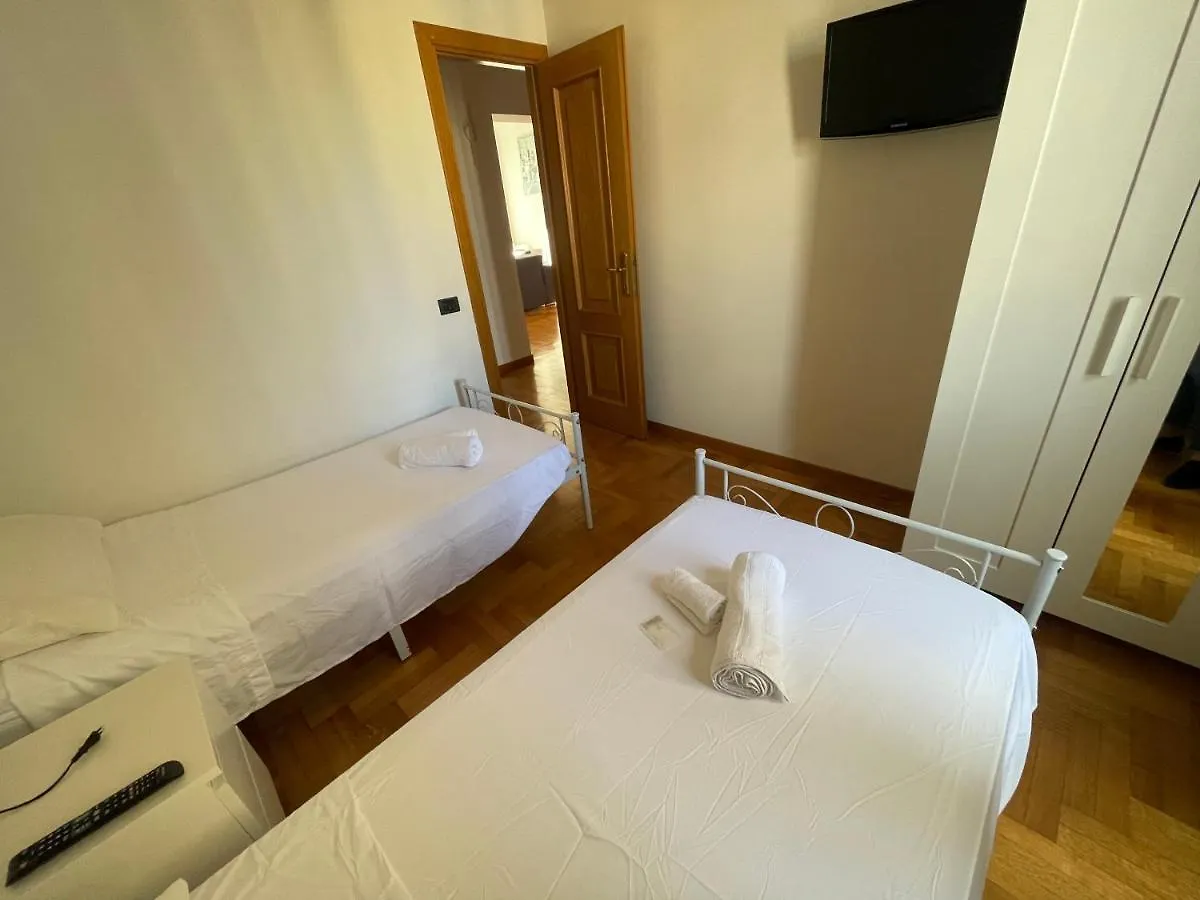 A Due Passi Da San Pietro Apartment Rome